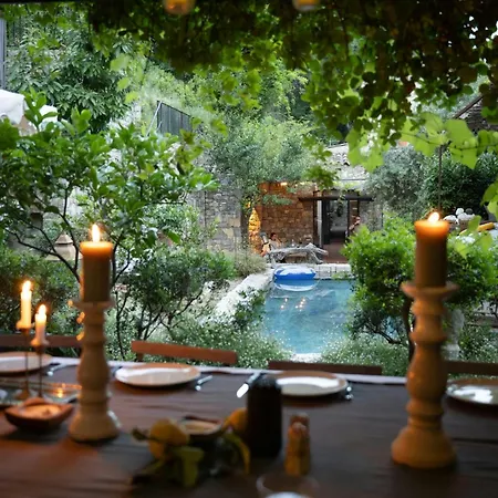 度假居 Restored Stone Overlooking Menton