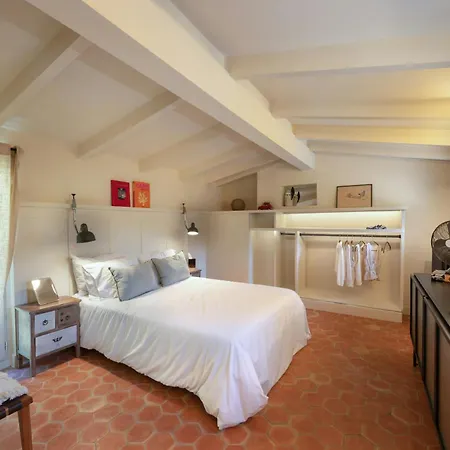 Restored Stone Overlooking Menton * Puygaillard-de-Quercy