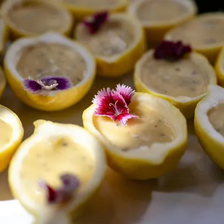 Restored Stone Overlooking Menton 度假居 Puygaillard-de-Quercy